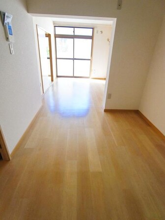 ゴールデンパレスの物件内観写真